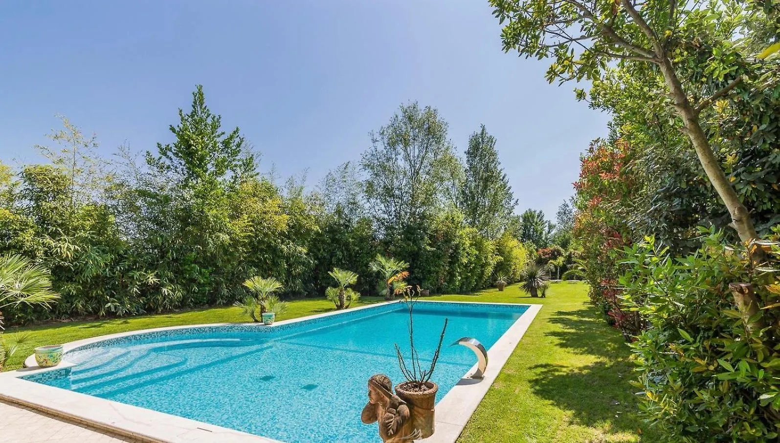 -Villa With Swimming Pool Forte Dei Marmi-